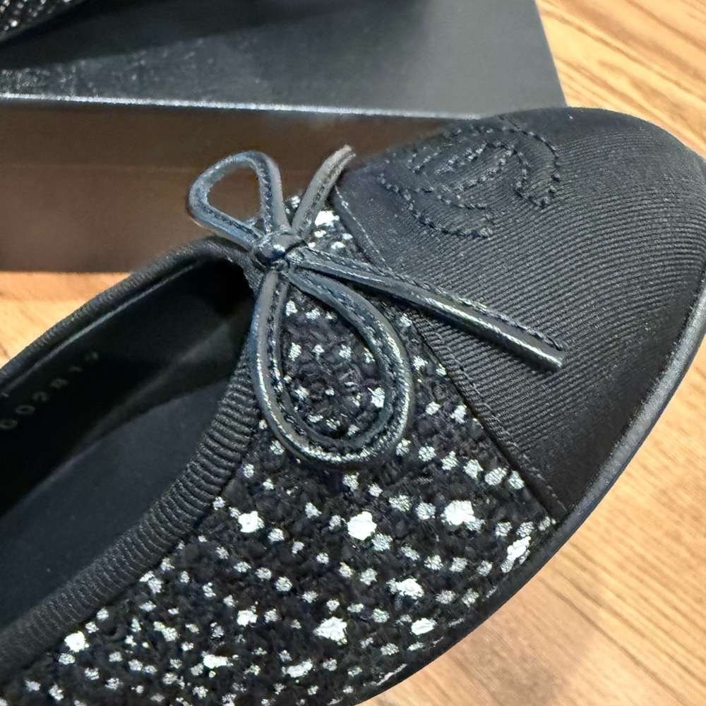 Chanel Ballet Flats, New In Box, Never worn